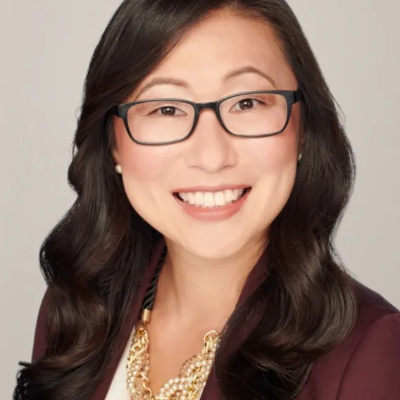 ginny_seung_choi.png Ginny Seung Choi Headshot