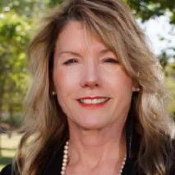 Joan McGregor headshot